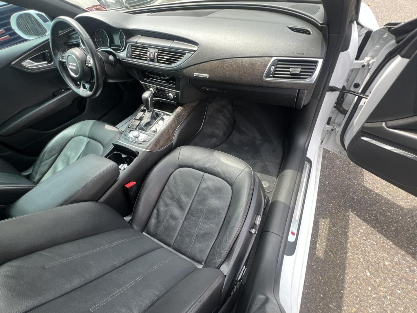 2017 White /Black Audi S7 4.0T Prestige quattro Tiptronic (WAUW2AFC3HN) with an 4.0L V8 DOHC 32V engine, 7A transmission, located at 1018 Brunswick Ave, Trenton, NJ, 08638, (609) 989-0900, 40.240086, -74.748085 - Wow! This Premium Plus A-7 is like new in every way! Recently had a ceramic coating on paint and window tint for heat and Ultra UV protection. Just had vehicle serviced and is perfect condition mechanically! A must see and drive ASAP, Please call Anthony to set up an appt. 609-273-5100 - Photo#22