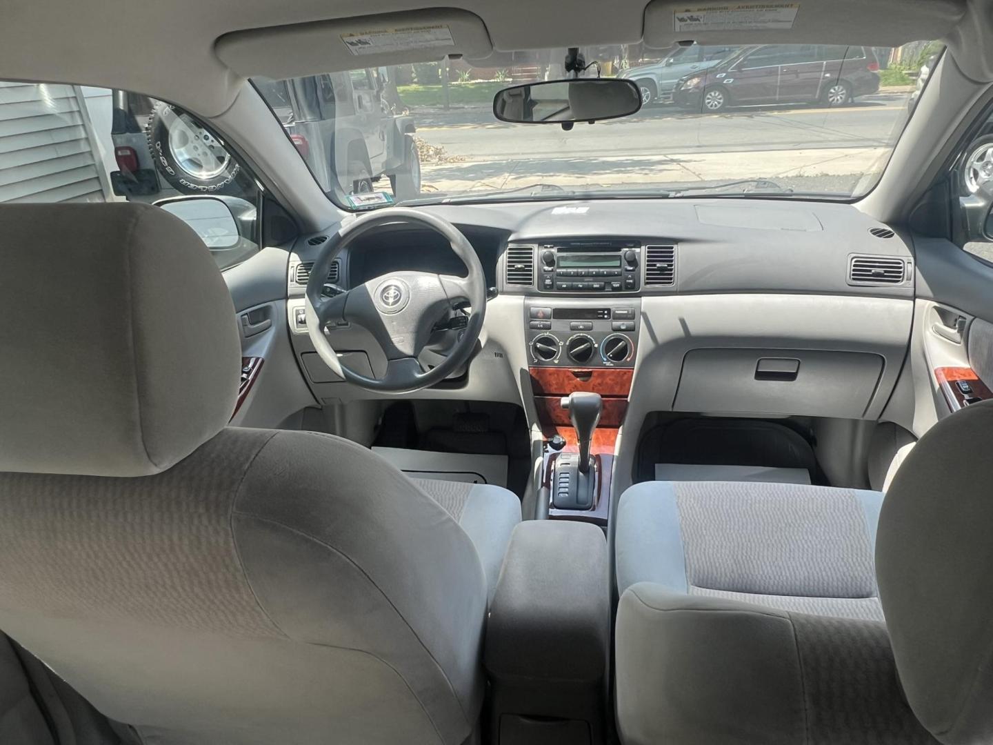 2007 GRAY /beige Toyota Corolla CE (2T1BR32E97C) with an 1.8L L4 DOHC 16V engine, located at 1018 Brunswick Ave, Trenton, NJ, 08638, (609) 989-0900, 40.240086, -74.748085 - Photo#12