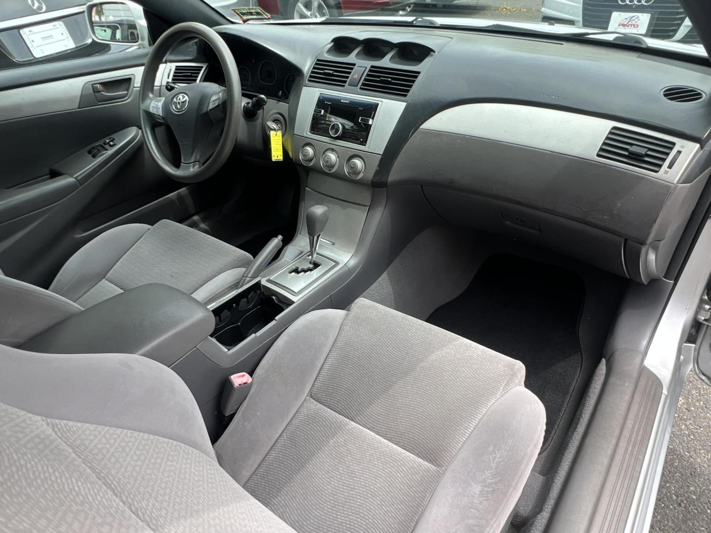 2008 Toyota Camry Solara SE Convertible (4T1FA38P68U) with an 3.3L V6 DOHC 24V engine, 5-Speed Automatic Overdrive transmission, located at 1018 Brunswick Ave, Trenton, NJ, 08638, (609) 989-0900, 40.240086, -74.748085 - Photo#17