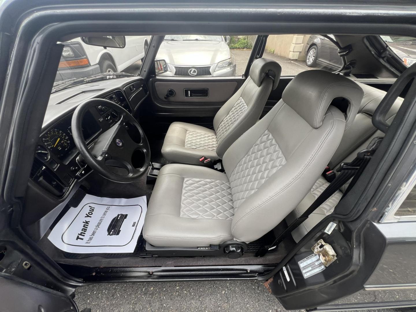 1989 GRAY /Gray Leather Saab 900 Hatchback (YS3AR36D4K3) with an 2.0L L4 DOHC 16V engine, 3-Speed Automatic transmission, located at 1018 Brunswick Ave, Trenton, NJ, 08638, (609) 989-0900, 40.240086, -74.748085 - Photo#16