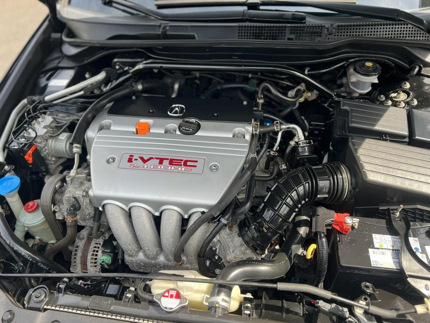 2008 BLACK Acura TSX 5-Speed AT (JH4CL96828C) with an 2.4L L4 DOHC 16V engine, 5-Speed Automatic Overdrive transmission, located at 1018 Brunswick Ave, Trenton, NJ, 08638, (609) 989-0900, 40.240086, -74.748085 - Wow! Wow! Wow! Here is a one owner, super low mile, Acura serviced up TSX! Original owner used this vehicle to go back and forth to train station. Serviced up on a regular basis w Acura of Princeton and is like new! This vehicle has 47,000 original miles and is a must see and drive ASAP! Call Anthon - Photo#8