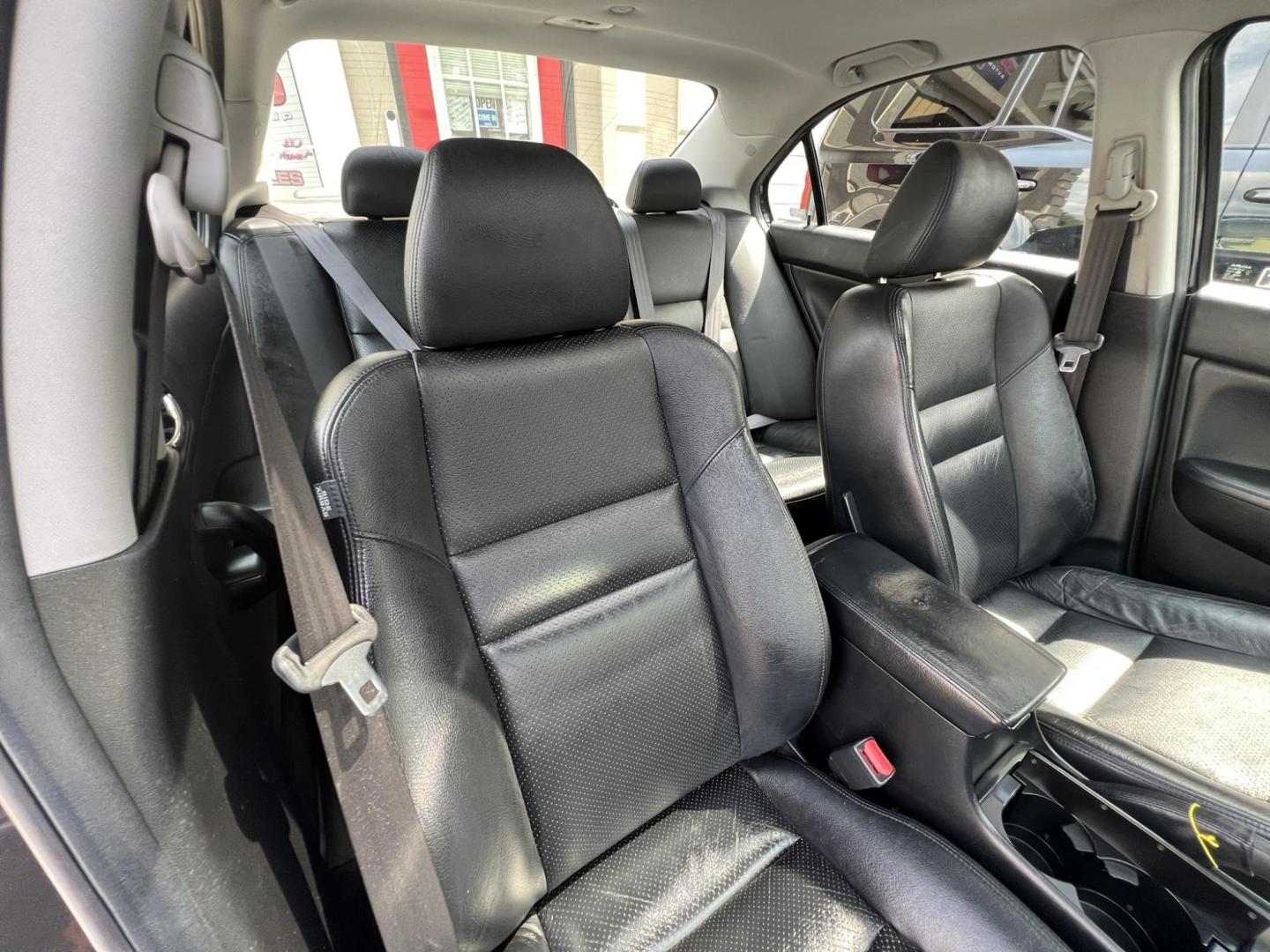 2008 BLACK Acura TSX 5-Speed AT (JH4CL96828C) with an 2.4L L4 DOHC 16V engine, 5-Speed Automatic Overdrive transmission, located at 1018 Brunswick Ave, Trenton, NJ, 08638, (609) 989-0900, 40.240086, -74.748085 - Wow! Wow! Wow! Here is a one owner, super low mile, Acura serviced up TSX! Original owner used this vehicle to go back and forth to train station. Serviced up on a regular basis w Acura of Princeton and is like new! This vehicle has 47,000 original miles and is a must see and drive ASAP! Call Anthon - Photo#7