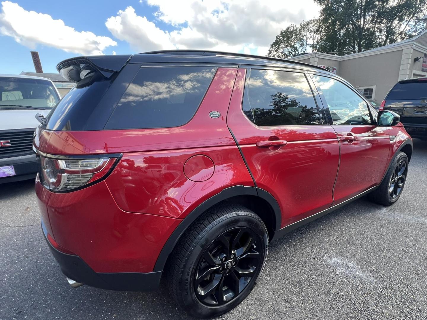 2019 Red /Black Leather Land Rover Discovery Sport HSE (SALCR2FXXKH) with an 2.0L L4 DOHC 16V engine, 9A transmission, located at 1018 Brunswick Ave, Trenton, NJ, 08638, (609) 989-0900, 40.240086, -74.748085 - A really clean 1 owner Land Rover Discovery Sport! Super Clean and serviced up. A must see and drive ASAP, call Anthony to set up an appt. 609-273-5100 - Photo#4