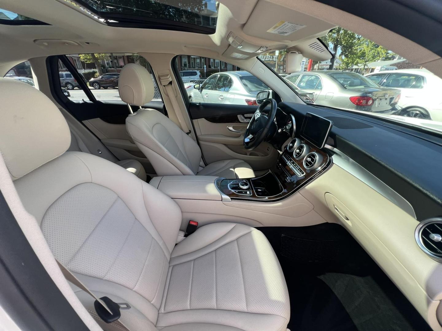 2017 Red /Black Leather Mercedes-Benz GLC-Class GLC300 4MATIC (WDC0G4KB8HF) with an 2.0L L4 DOHC 16V TURBO engine, 9A transmission, located at 1018 Brunswick Ave, Trenton, NJ, 08638, (609) 989-0900, 40.240086, -74.748085 - Photo#12