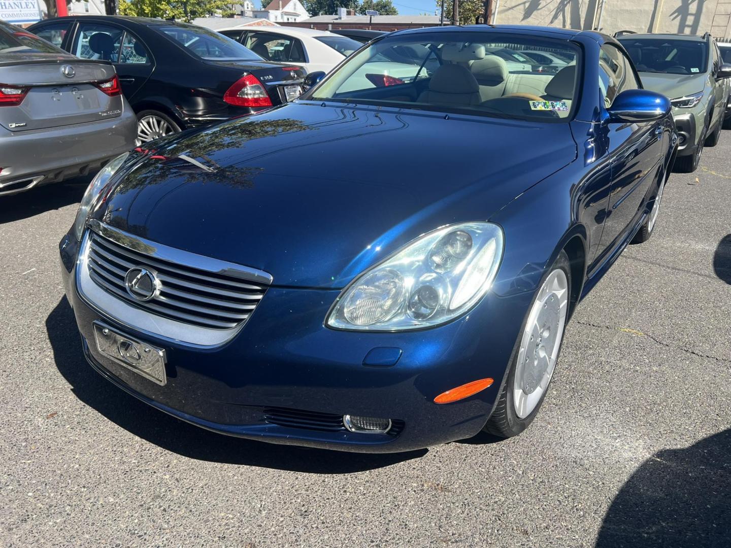 2002 Lexus SC 430 Convertible (JTHFN48Y520) with an 4.3L V8 DOHC 32V engine, 5-Speed Automatic Overdrive transmission, located at 1018 Brunswick Ave, Trenton, NJ, 08638, (609) 989-0900, 40.240086, -74.748085 - Photo#9