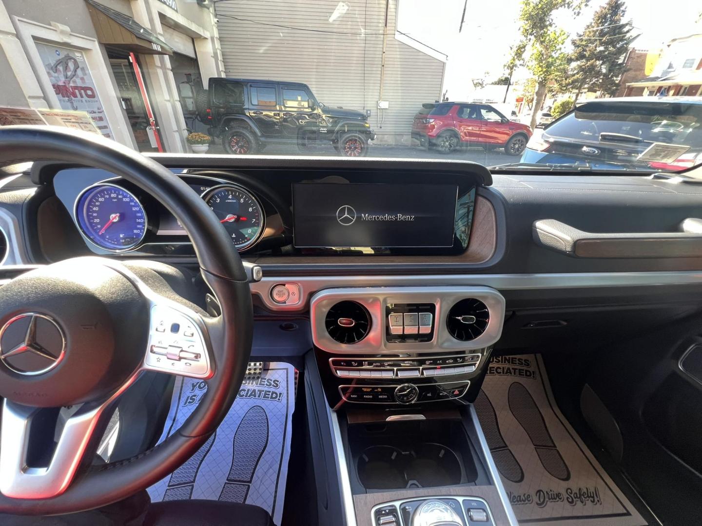 2019 SILVER /Black Leather Mercedes-Benz G-Class G550 (WDCYC6BJXKX) with an 4.0L V8 SOHC 24V engine, 7A transmission, located at 1018 Brunswick Ave, Trenton, NJ, 08638, (609) 989-0900, 40.240086, -74.748085 - Photo#8