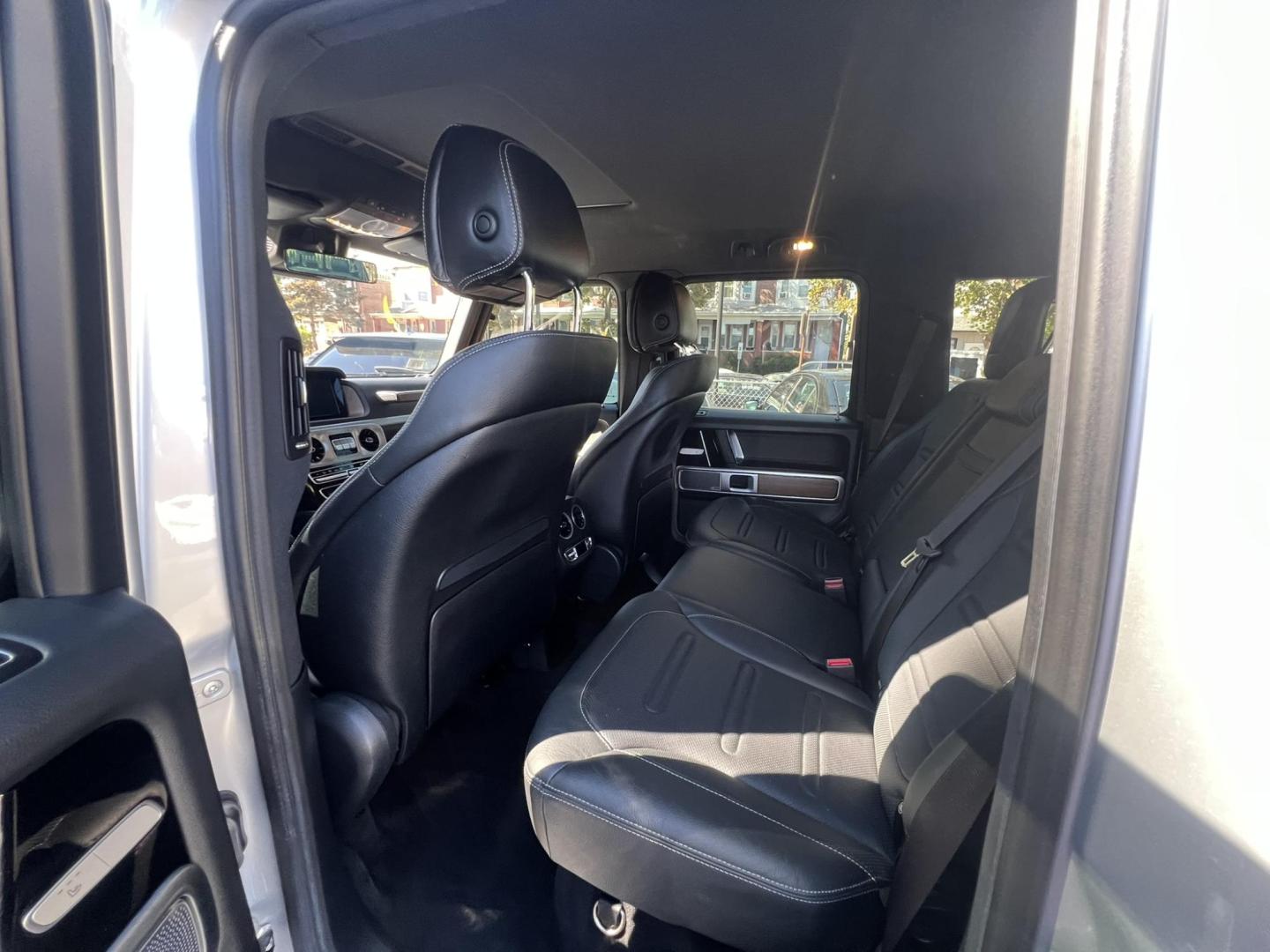 2019 SILVER /Black Leather Mercedes-Benz G-Class G550 (WDCYC6BJXKX) with an 4.0L V8 SOHC 24V engine, 7A transmission, located at 1018 Brunswick Ave, Trenton, NJ, 08638, (609) 989-0900, 40.240086, -74.748085 - Photo#12