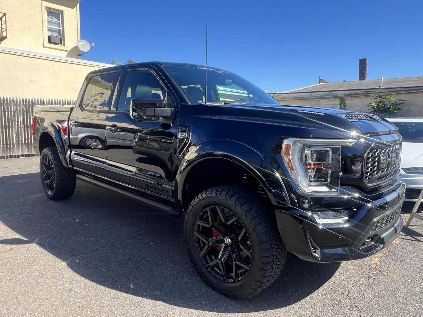 2022 BLACK Ford F-150 XL SuperCrew 6.5-ft. Bed 4WD (1FTFW1E51NF) with an 5.0L V8 OHV 16V engine, 6A transmission, located at 1018 Brunswick Ave, Trenton, NJ, 08638, (609) 989-0900, 40.240086, -74.748085 - Photo#0