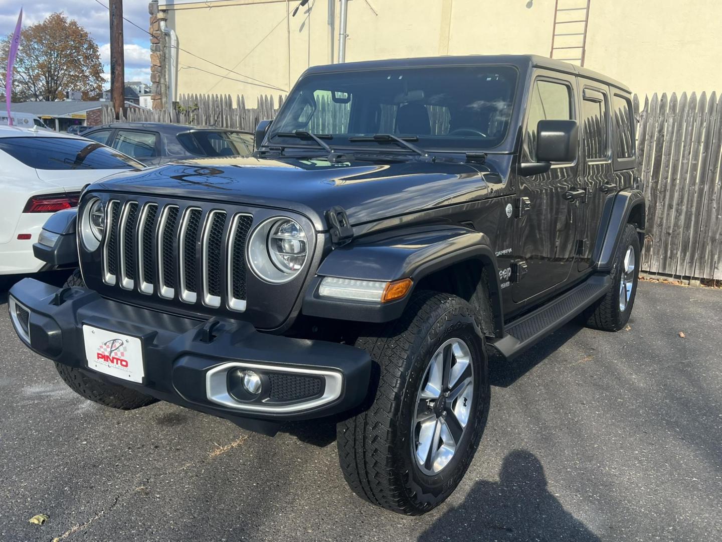 2019 GRAY /Black Jeep Wrangler Unlimited Sahara (1C4HJXEN1KW) with an 2.0L L4 DOHC 16V TURBO engine, 6A transmission, located at 1018 Brunswick Ave, Trenton, NJ, 08638, (609) 989-0900, 40.240086, -74.748085 - Wow! This Sahara is loaded up with great options and a great color combo! Just serviced up and looks and runs like brand new! A must see and drive ASAP while it lasts! Please call Anthony to set up an appt. to see it, 609-273-5100. Financing available!! - Photo#2