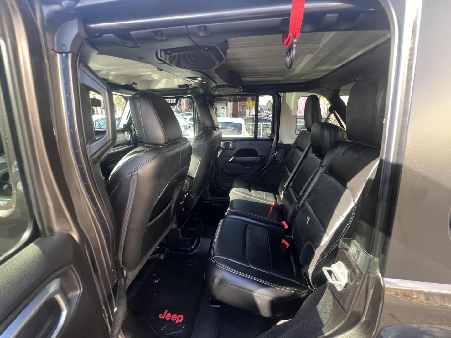 2019 GRAY /Black Jeep Wrangler Unlimited Sahara (1C4HJXEN1KW) with an 2.0L L4 DOHC 16V TURBO engine, 6A transmission, located at 1018 Brunswick Ave, Trenton, NJ, 08638, (609) 989-0900, 40.240086, -74.748085 - Wow! This Sahara is loaded up with great options and a great color combo! Just serviced up and looks and runs like brand new! A must see and drive ASAP while it lasts! Please call Anthony to set up an appt. to see it, 609-273-5100. Financing available!! - Photo#15