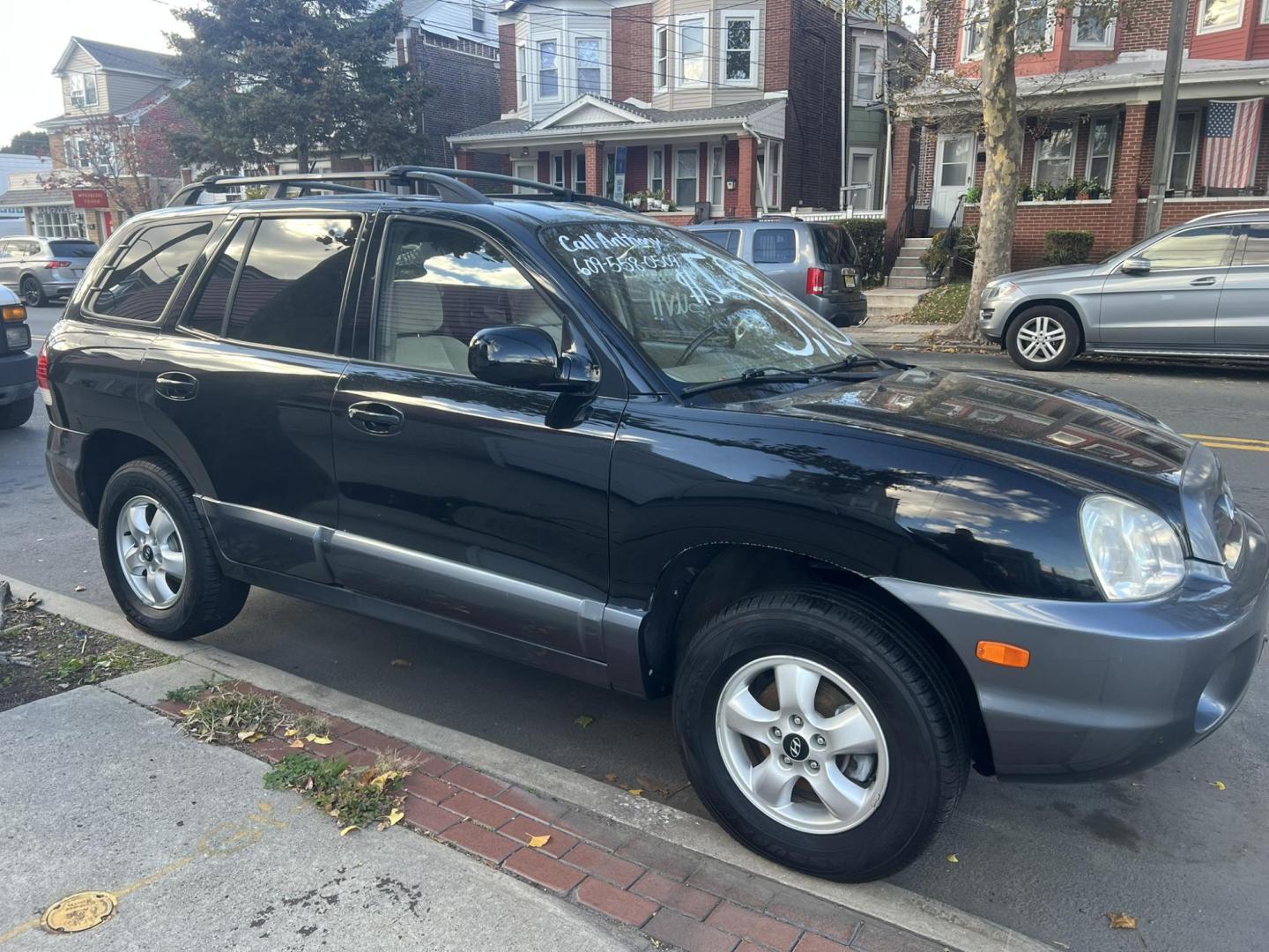 2005 BLACK Hyundai Santa Fe GLS 2.7L (KM8SC13DX5U) with an 2.7L V6 DOHC 24V engine, 4-Speed Automatic Overdrive transmission, located at 1018 Brunswick Ave, Trenton, NJ, 08638, (609) 989-0900, 40.240086, -74.748085 - Well< here is a super clean, one owner serviced up Hyundai SUV! This vehicle is like new in every way, an absolute must see and drive ASAP! Please call Anthony to set up an appt. 6092735100 - Photo#0