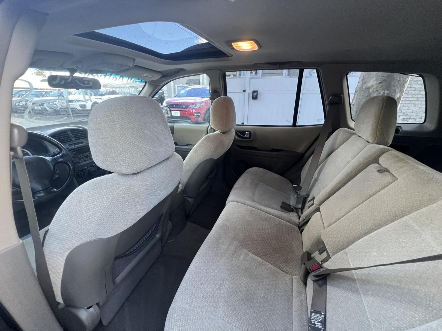 2005 BLACK Hyundai Santa Fe GLS 2.7L (KM8SC13DX5U) with an 2.7L V6 DOHC 24V engine, 4-Speed Automatic Overdrive transmission, located at 1018 Brunswick Ave, Trenton, NJ, 08638, (609) 989-0900, 40.240086, -74.748085 - Well< here is a super clean, one owner serviced up Hyundai SUV! This vehicle is like new in every way, an absolute must see and drive ASAP! Please call Anthony to set up an appt. 6092735100 - Photo#8