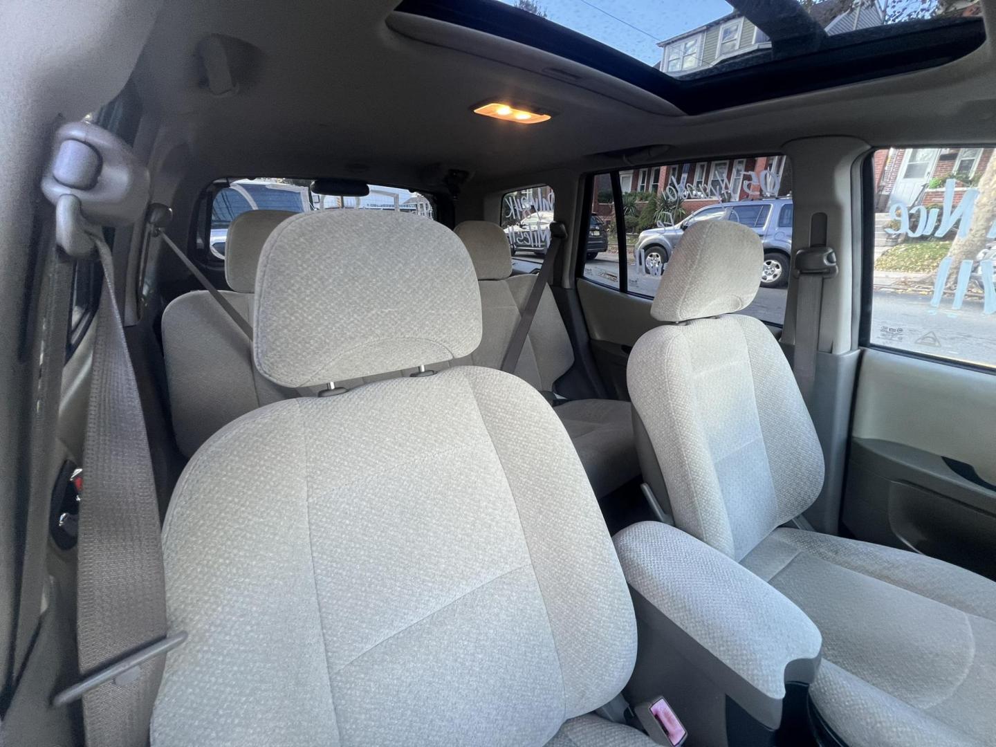 2005 BLACK Hyundai Santa Fe GLS 2.7L (KM8SC13DX5U) with an 2.7L V6 DOHC 24V engine, 4-Speed Automatic Overdrive transmission, located at 1018 Brunswick Ave, Trenton, NJ, 08638, (609) 989-0900, 40.240086, -74.748085 - Well< here is a super clean, one owner serviced up Hyundai SUV! This vehicle is like new in every way, an absolute must see and drive ASAP! Please call Anthony to set up an appt. 6092735100 - Photo#14