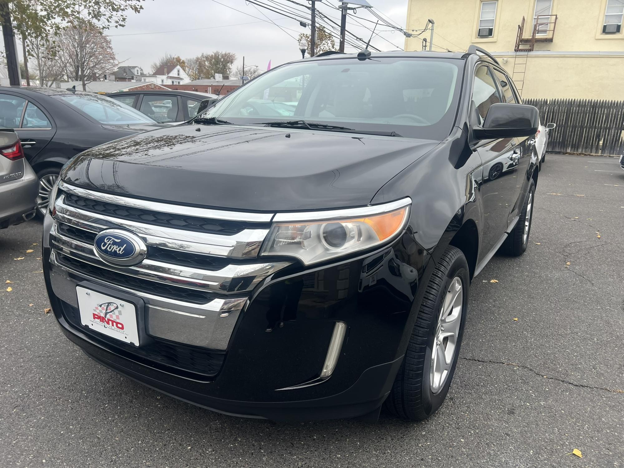 photo of 2011 Ford Edge SEL FWD
