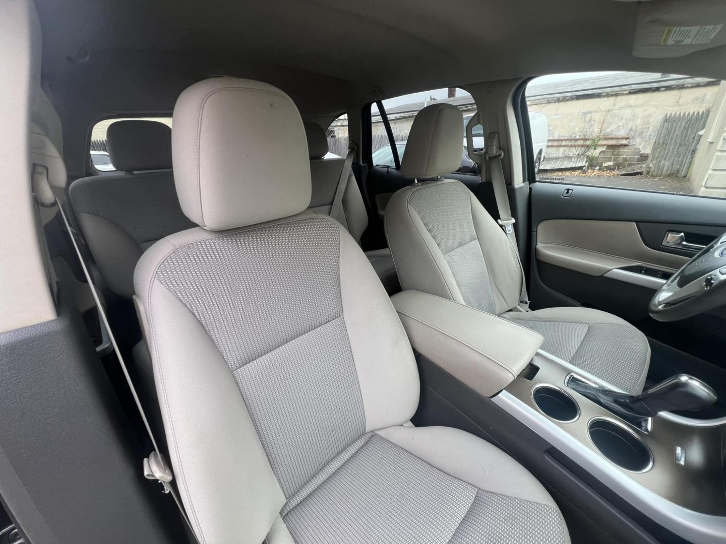 2011 BLACK /Gray Ford Edge SEL FWD (2FMDK3JC0BB) with an 3.5L V6 DOHC 24V engine, 6-Speed Automatic transmission, located at 1018 Brunswick Ave, Trenton, NJ, 08638, (609) 989-0900, 40.240086, -74.748085 - Looking for a clean and well kept SUV? This is it right here, all serviced up and ready to go! Please call Anthony to set up an appt. 609-273-5100 - Photo#19