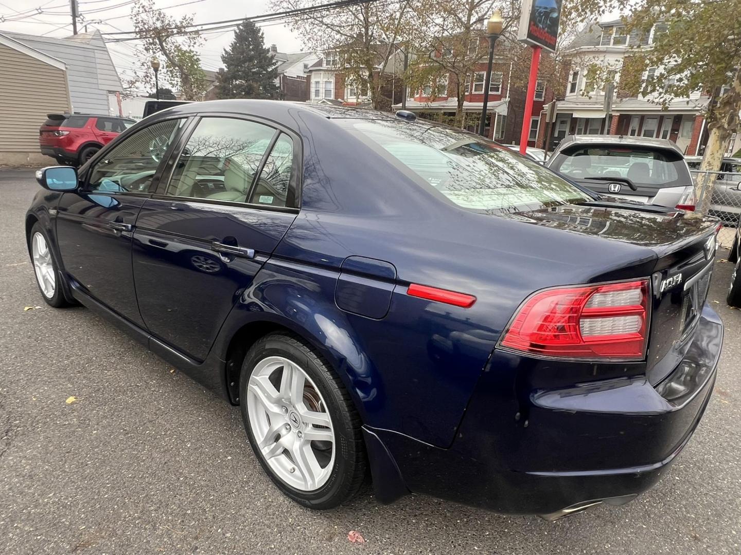 2008 Acura TL 5-Speed AT (19UUA66278A) with an 3.2L V6 SOHC 24V engine, 5-Speed Automatic Overdrive transmission, located at 1018 Brunswick Ave, Trenton, NJ, 08638, (609) 989-0900, 40.240086, -74.748085 - Photo#4