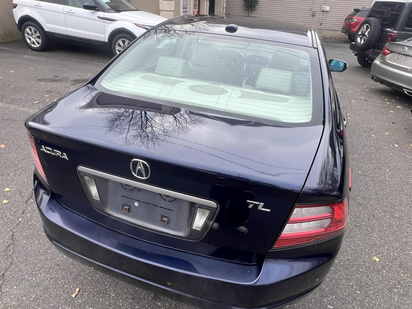 2008 Acura TL 5-Speed AT (19UUA66278A) with an 3.2L V6 SOHC 24V engine, 5-Speed Automatic Overdrive transmission, located at 1018 Brunswick Ave, Trenton, NJ, 08638, (609) 989-0900, 40.240086, -74.748085 - Photo#7