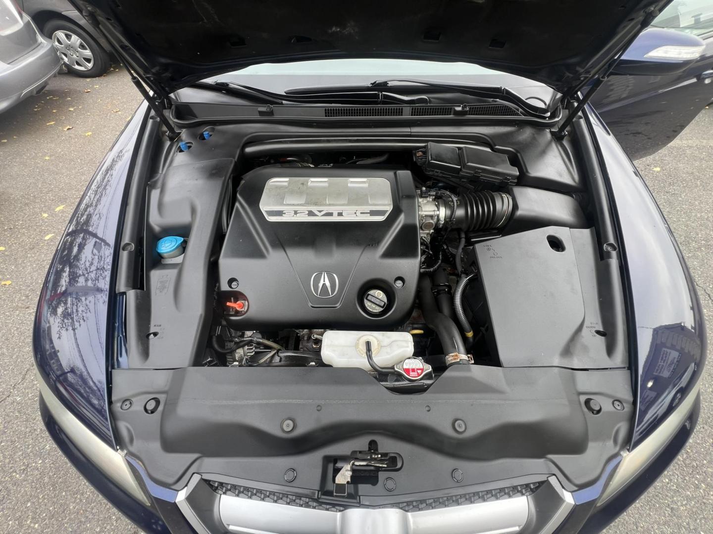 2008 Acura TL 5-Speed AT (19UUA66278A) with an 3.2L V6 SOHC 24V engine, 5-Speed Automatic Overdrive transmission, located at 1018 Brunswick Ave, Trenton, NJ, 08638, (609) 989-0900, 40.240086, -74.748085 - Photo#10