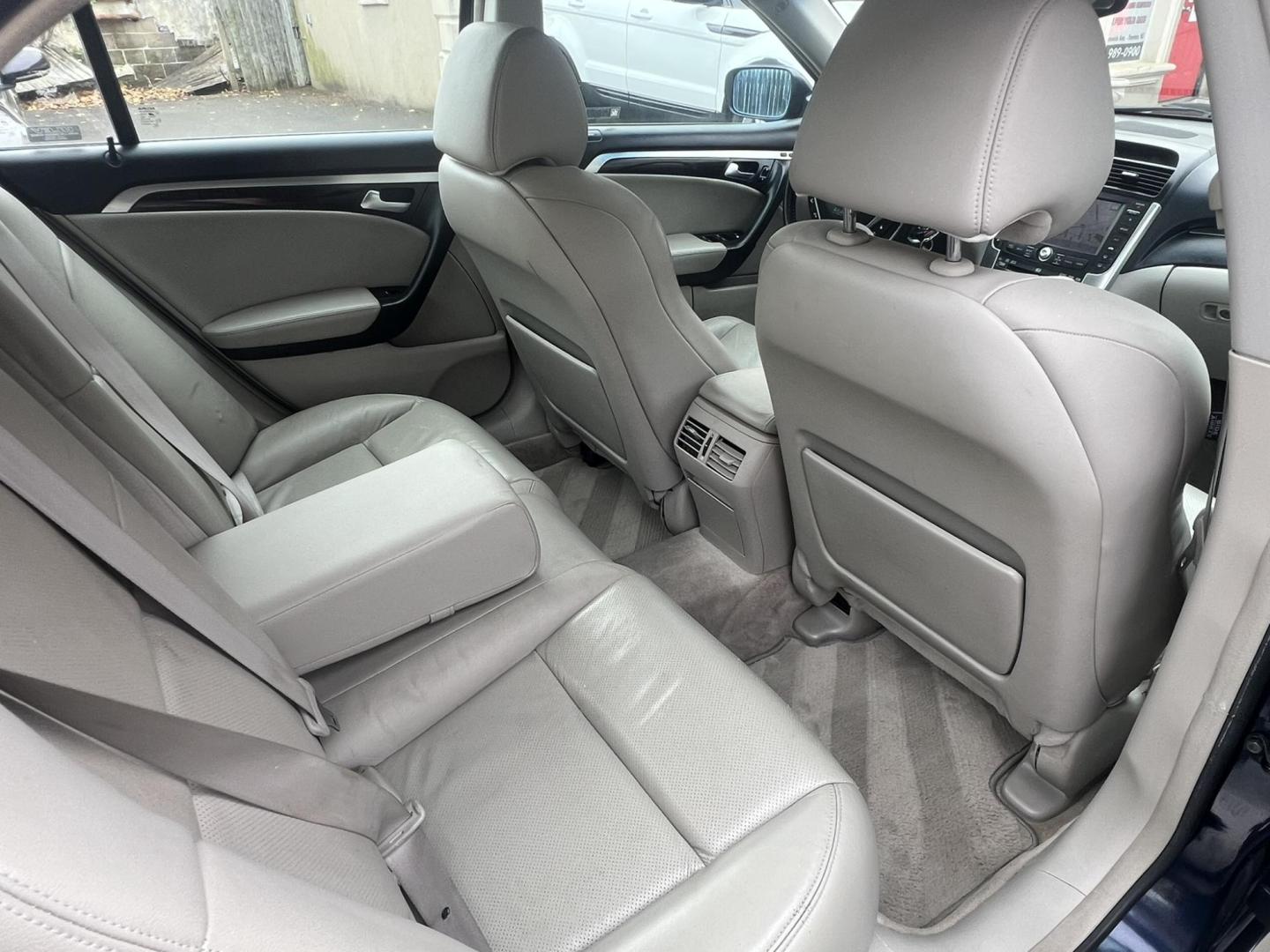 2008 Acura TL 5-Speed AT (19UUA66278A) with an 3.2L V6 SOHC 24V engine, 5-Speed Automatic Overdrive transmission, located at 1018 Brunswick Ave, Trenton, NJ, 08638, (609) 989-0900, 40.240086, -74.748085 - Photo#11