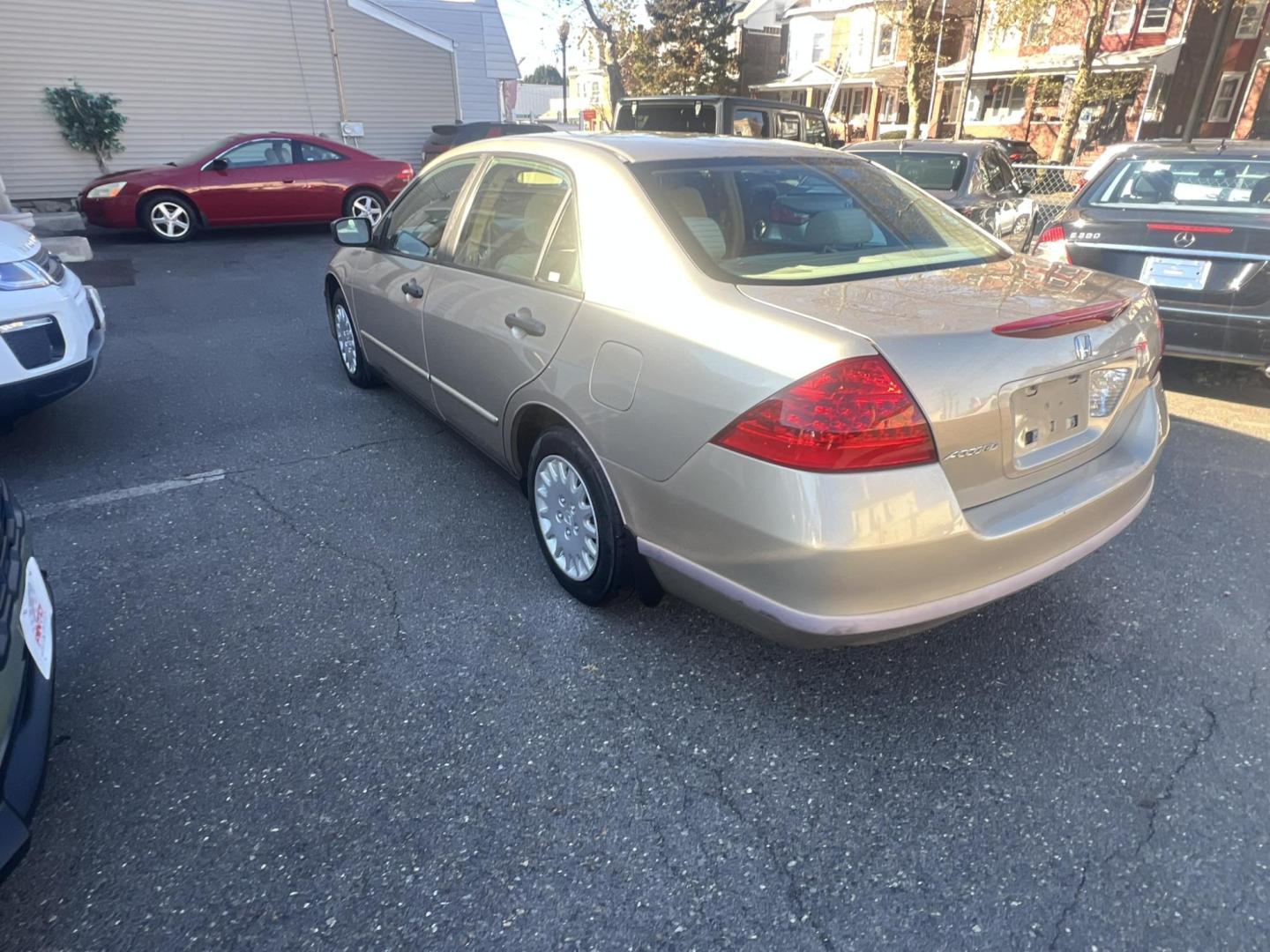 2007 Gold /beige Honda Accord VP Sedan AT (1HGCM56147A) with an 2.4L L4 DOHC 16V engine, 5-Speed Manual Overdrive transmission, located at 1018 Brunswick Ave, Trenton, NJ, 08638, (609) 989-0900, 40.240086, -74.748085 - Yes, that is the actual miles on this super clean Honda Accord! Just Serviced and ready to go! Please call Anthony to set up an appt. 609-273-5100 - Photo#3