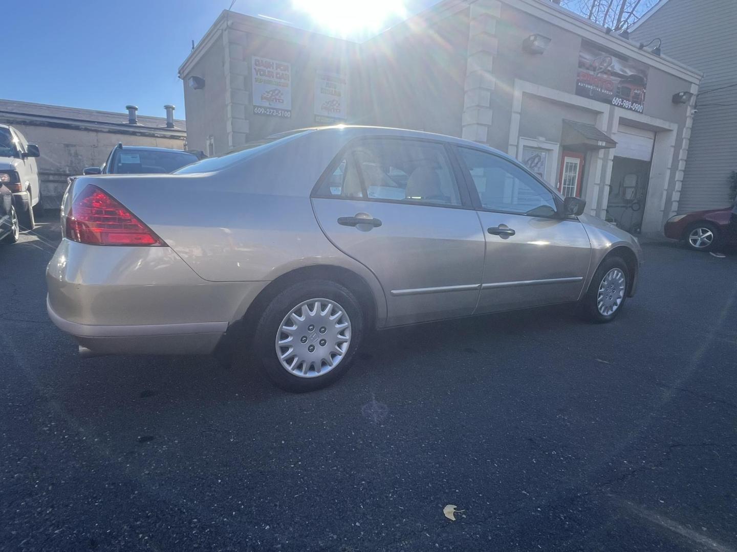 2007 Gold /beige Honda Accord VP Sedan AT (1HGCM56147A) with an 2.4L L4 DOHC 16V engine, 5-Speed Manual Overdrive transmission, located at 1018 Brunswick Ave, Trenton, NJ, 08638, (609) 989-0900, 40.240086, -74.748085 - Yes, that is the actual miles on this super clean Honda Accord! Just Serviced and ready to go! Please call Anthony to set up an appt. 609-273-5100 - Photo#6