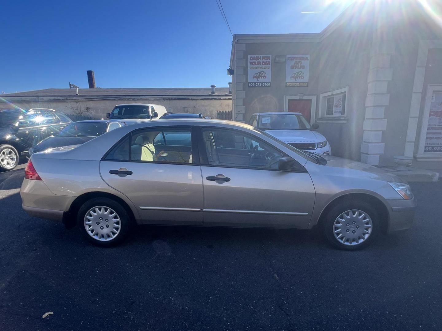2007 Gold /beige Honda Accord VP Sedan AT (1HGCM56147A) with an 2.4L L4 DOHC 16V engine, 5-Speed Manual Overdrive transmission, located at 1018 Brunswick Ave, Trenton, NJ, 08638, (609) 989-0900, 40.240086, -74.748085 - Yes, that is the actual miles on this super clean Honda Accord! Just Serviced and ready to go! Please call Anthony to set up an appt. 609-273-5100 - Photo#7