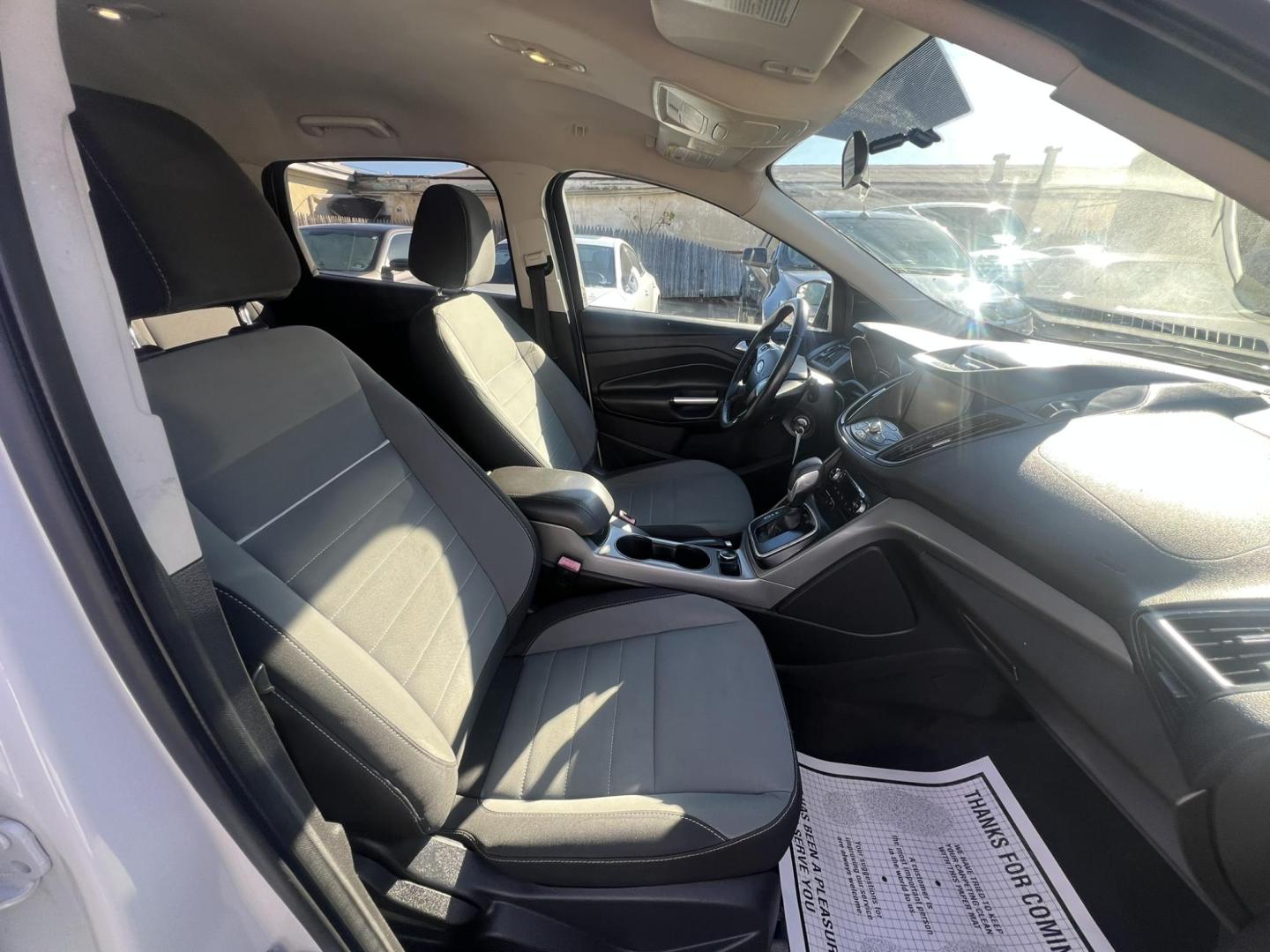 2013 White Ford Escape SE AWD (1FMCU9GXXDU) with an 1.6L L4 DOHC 16V engine, 6-Speed Automatic transmission, located at 1018 Brunswick Ave, Trenton, NJ, 08638, (609) 989-0900, 40.240086, -74.748085 - Photo#11