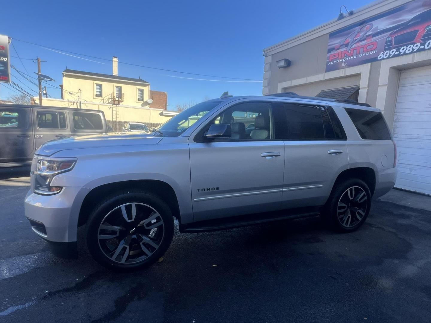 2020 GRAY Chevrolet Tahoe Premier 4WD (1GNSKCKJ8LR) with an 6.2L V8 OHV 16V engine, 6A transmission, located at 1018 Brunswick Ave, Trenton, NJ, 08638, (609) 989-0900, 40.240086, -74.748085 - Photo#0
