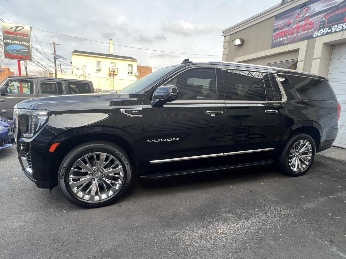2021 BLACK /Black Leather GMC Yukon XL SLT 4WD (1GKS2GKD3MR) with an 5.3L V8 OHV 16V engine, 6A transmission, located at 1018 Brunswick Ave, Trenton, NJ, 08638, (609) 989-0900, 40.240086, -74.748085 - This GMC is like new in every way, corporate owned and always serviced up with no expense spared to keep it new! This vehicle is loaded with every option possible and ready to go anywhere in the US! This Black Beauty is not gonna last long at all, so call Anthony ASAP to set up an appt. 609-273-5100 - Photo#1