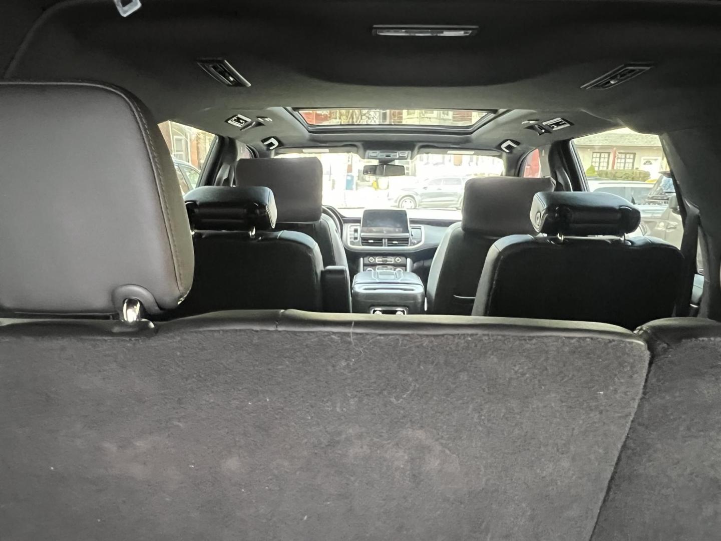 2021 BLACK /Black Leather GMC Yukon XL SLT 4WD (1GKS2GKD3MR) with an 5.3L V8 OHV 16V engine, 6A transmission, located at 1018 Brunswick Ave, Trenton, NJ, 08638, (609) 989-0900, 40.240086, -74.748085 - This GMC is like new in every way, corporate owned and always serviced up with no expense spared to keep it new! This vehicle is loaded with every option possible and ready to go anywhere in the US! This Black Beauty is not gonna last long at all, so call Anthony ASAP to set up an appt. 609-273-5100 - Photo#7