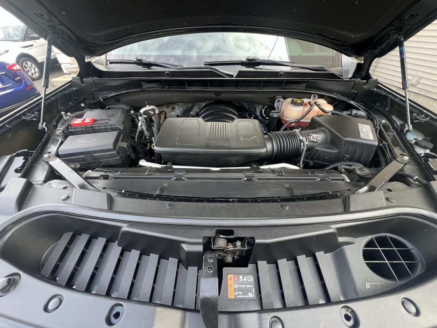 2021 BLACK GMC Yukon XL SLT 4WD (1GKS2GKD3MR) with an 5.3L V8 OHV 16V engine, 6A transmission, located at 1018 Brunswick Ave, Trenton, NJ, 08638, (609) 989-0900, 40.240086, -74.748085 - Photo#18