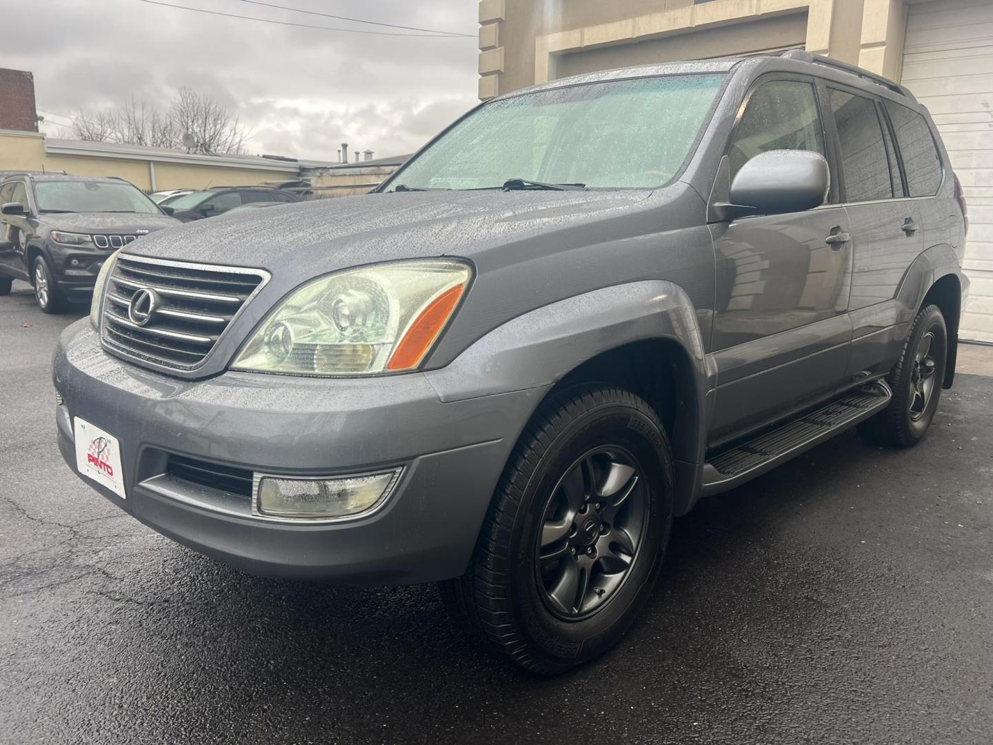 2007 Lexus GX 470 Sport Utility (JTJBT20X970) with an 4.7L V8 DOHC 32V engine, 5-Speed Automatic Overdrive transmission, located at 1018 Brunswick Ave, Trenton, NJ, 08638, (609) 989-0900, 40.240086, -74.748085 - Here is one clean super reliable vehicle! Serviced up and ready to go for the next 10 years for sure! Please call Anthony to set up an appt. to see and test drive ASAP! 6092735100 - Photo#0