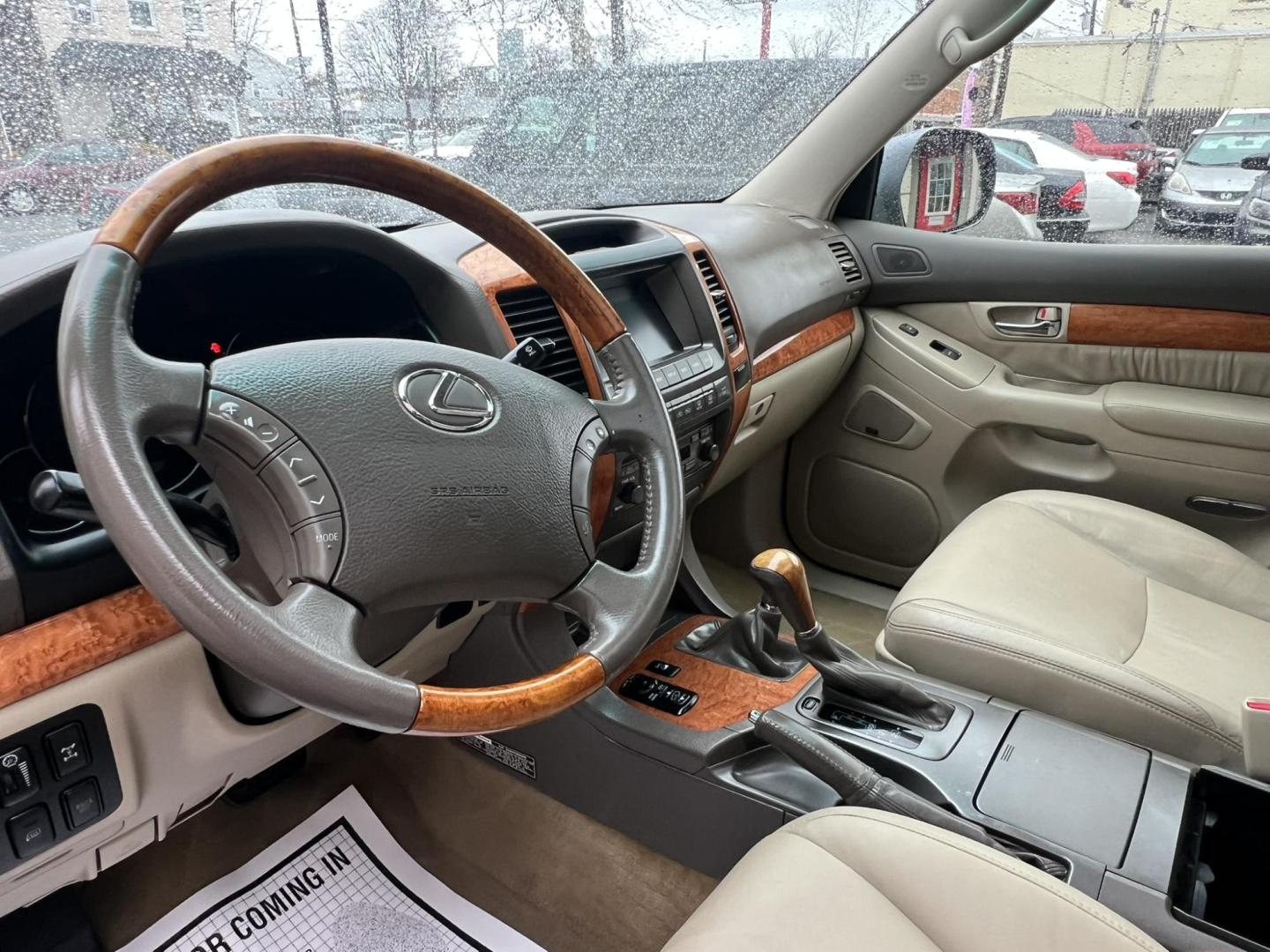 2007 Lexus GX 470 Sport Utility (JTJBT20X970) with an 4.7L V8 DOHC 32V engine, 5-Speed Automatic Overdrive transmission, located at 1018 Brunswick Ave, Trenton, NJ, 08638, (609) 989-0900, 40.240086, -74.748085 - Here is one clean super reliable vehicle! Serviced up and ready to go for the next 10 years for sure! Please call Anthony to set up an appt. to see and test drive ASAP! 6092735100 - Photo#19
