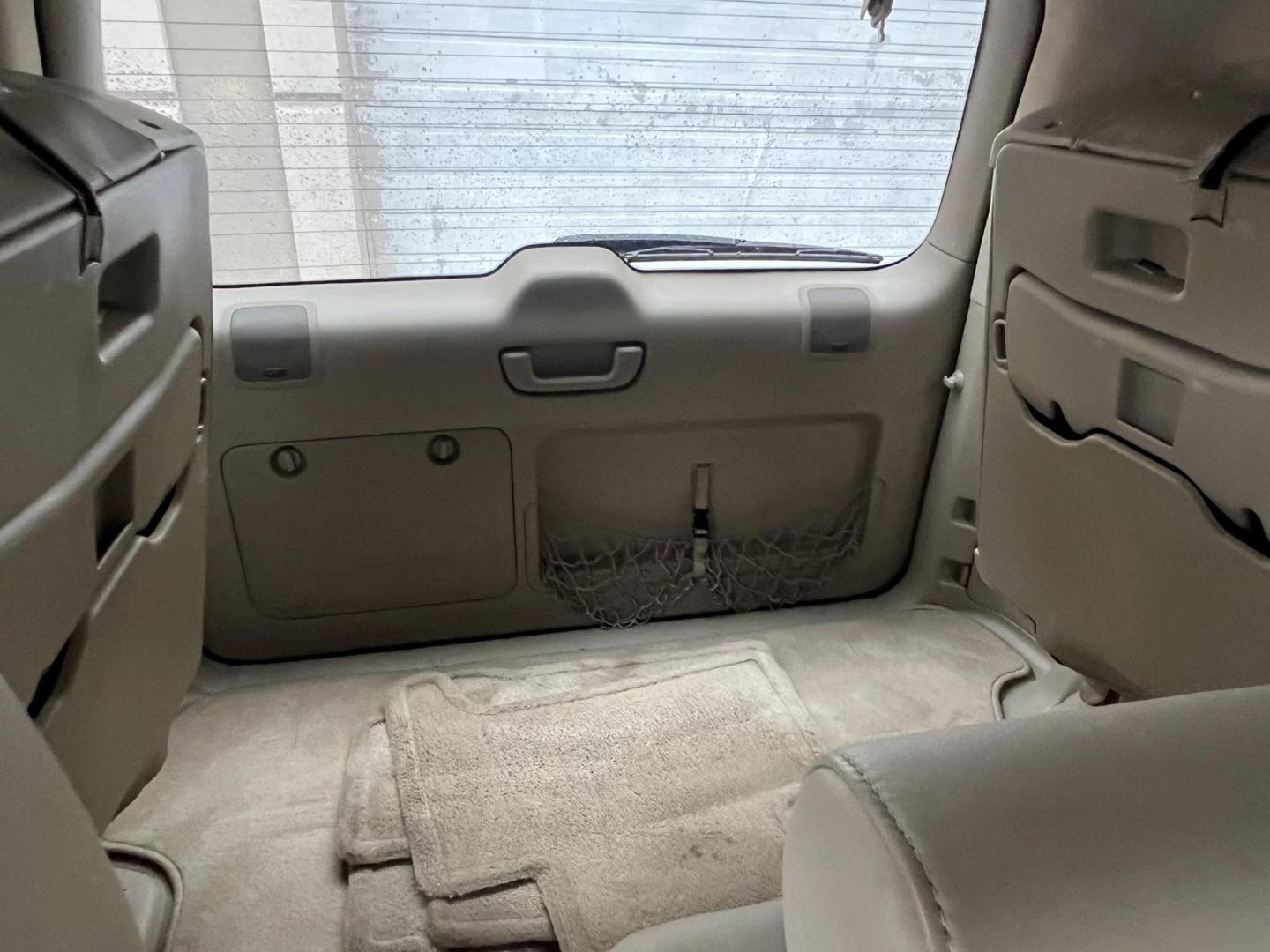 2007 Lexus GX 470 Sport Utility (JTJBT20X970) with an 4.7L V8 DOHC 32V engine, 5-Speed Automatic Overdrive transmission, located at 1018 Brunswick Ave, Trenton, NJ, 08638, (609) 989-0900, 40.240086, -74.748085 - Here is one clean super reliable vehicle! Serviced up and ready to go for the next 10 years for sure! Please call Anthony to set up an appt. to see and test drive ASAP! 6092735100 - Photo#29