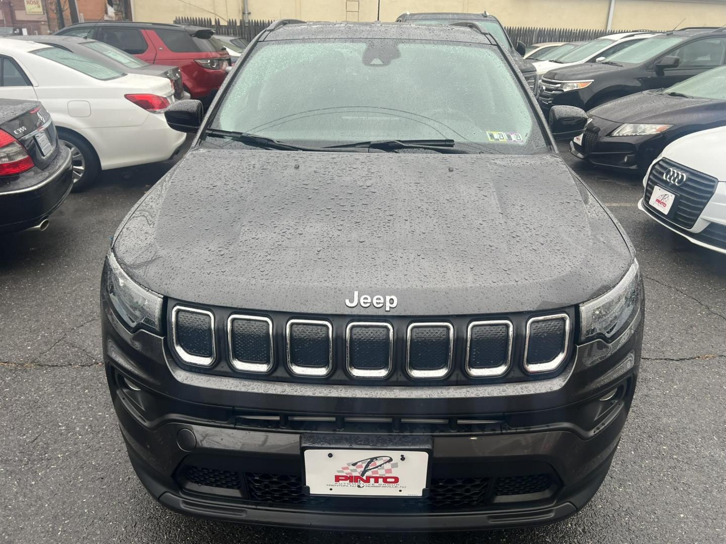2022 BLACK Jeep Compass Latitude 4WD (3C4NJDBB1NT) with an 2.4L L4 DOHC 16V engine, located at 1018 Brunswick Ave, Trenton, NJ, 08638, (609) 989-0900, 40.240086, -74.748085 - Photo#1