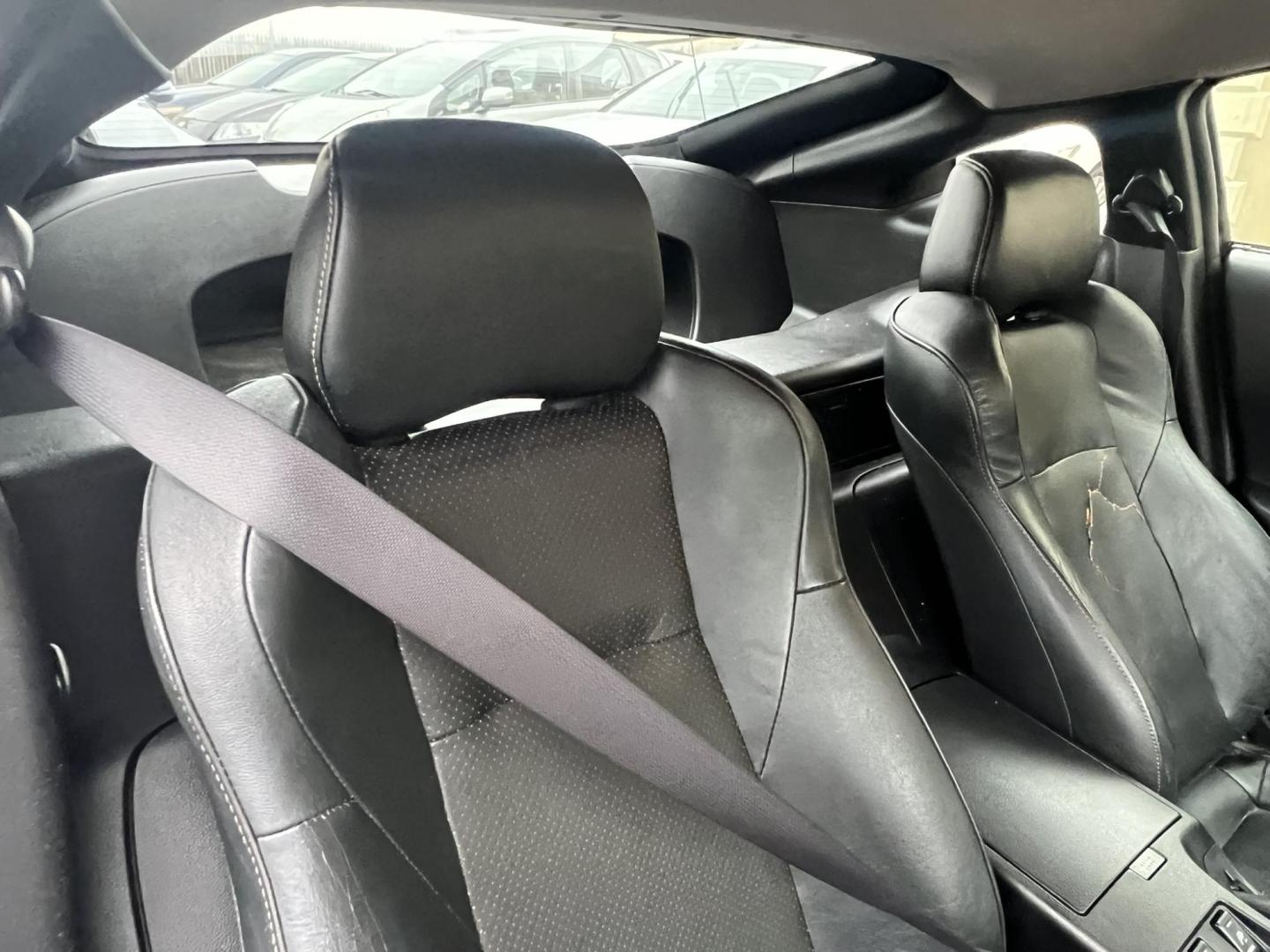 2003 SILVER /Black Nissan 350Z Base (JN1AZ34D93T) with an 3.5L V6 DOHC 24V engine, 6-Speed Manual Overdrive transmission, located at 1018 Brunswick Ave, Trenton, NJ, 08638, (609) 989-0900, 40.240086, -74.748085 - Wow! Yes that is correct, Only 37k miles on this like new 350z! Recently serviced and detailed, Ready for the next owner! This Nissan is like new in every way and a must see and drive to appreciate! Rare 6 speed manual transmission. Please call Anthony to set up an appointment-609-273-5100 - Photo#10