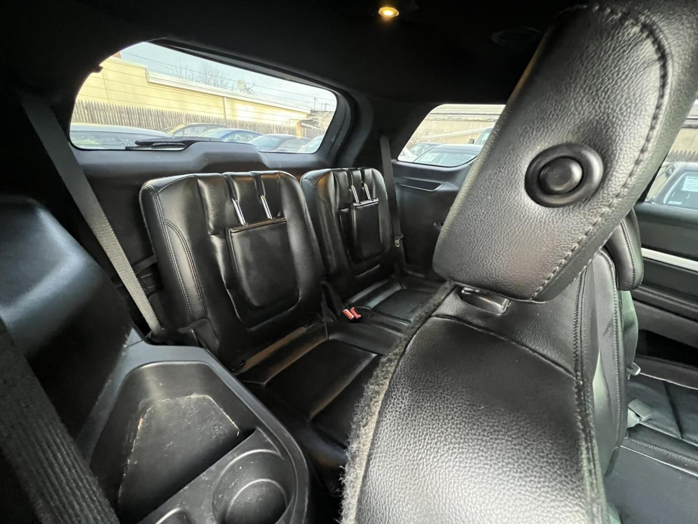 2017 BLACK /Black Ford Explorer XLT 4WD (1FM5K8D82HG) with an 3.5L V6 DOHC 24V engine, 6A transmission, located at 1018 Brunswick Ave, Trenton, NJ, 08638, (609) 989-0900, 40.240086, -74.748085 - Wow, This Black Beauty is ready to go and serviced up. Very Clean Ford Explorer. Please call Anthony to set up an appointment with us, 609-273-5100 - Photo#14