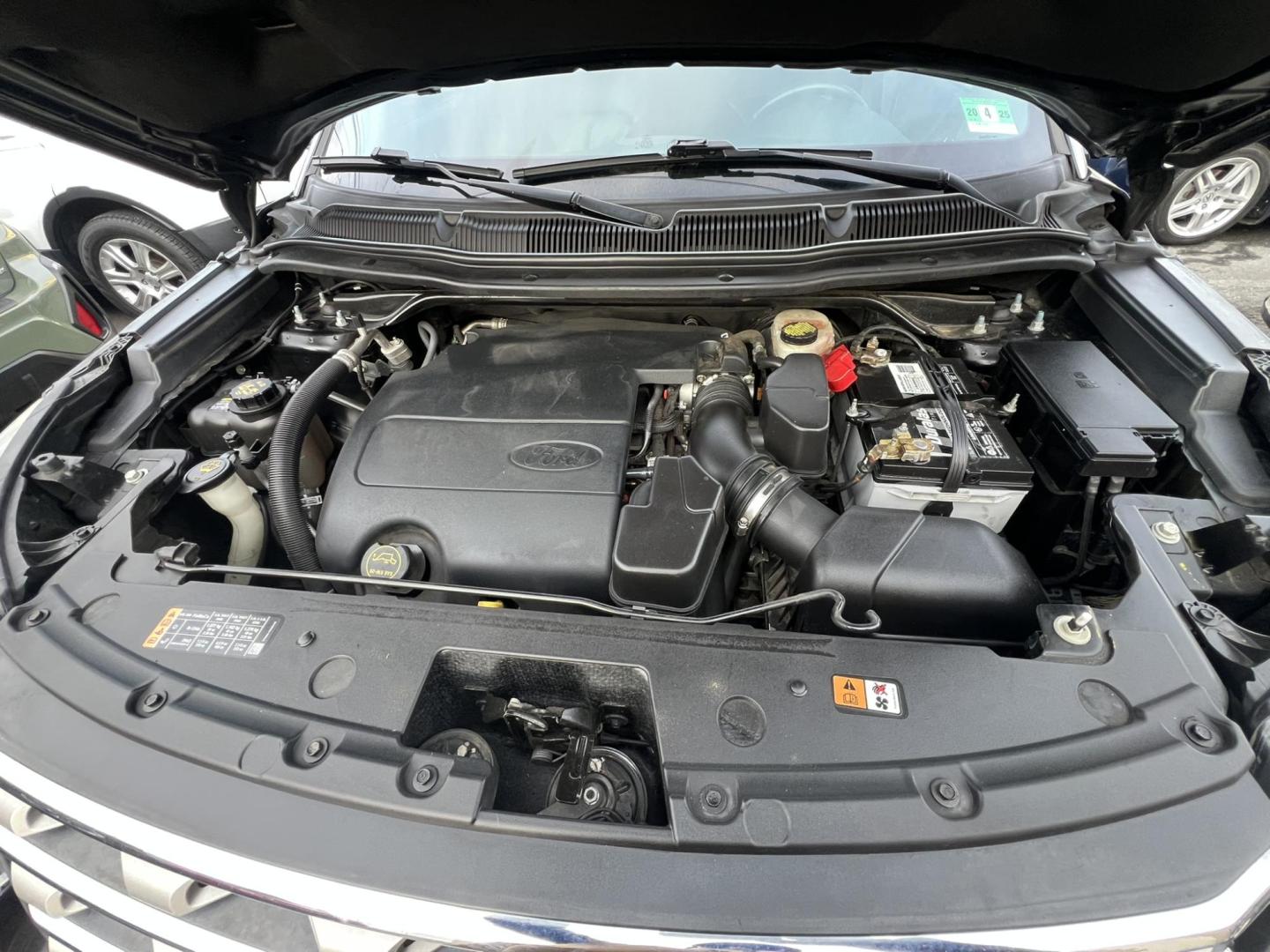 2017 BLACK /Black Ford Explorer XLT 4WD (1FM5K8D82HG) with an 3.5L V6 DOHC 24V engine, 6A transmission, located at 1018 Brunswick Ave, Trenton, NJ, 08638, (609) 989-0900, 40.240086, -74.748085 - Wow, This Black Beauty is ready to go and serviced up. Very Clean Ford Explorer. Please call Anthony to set up an appointment with us, 609-273-5100 - Photo#21