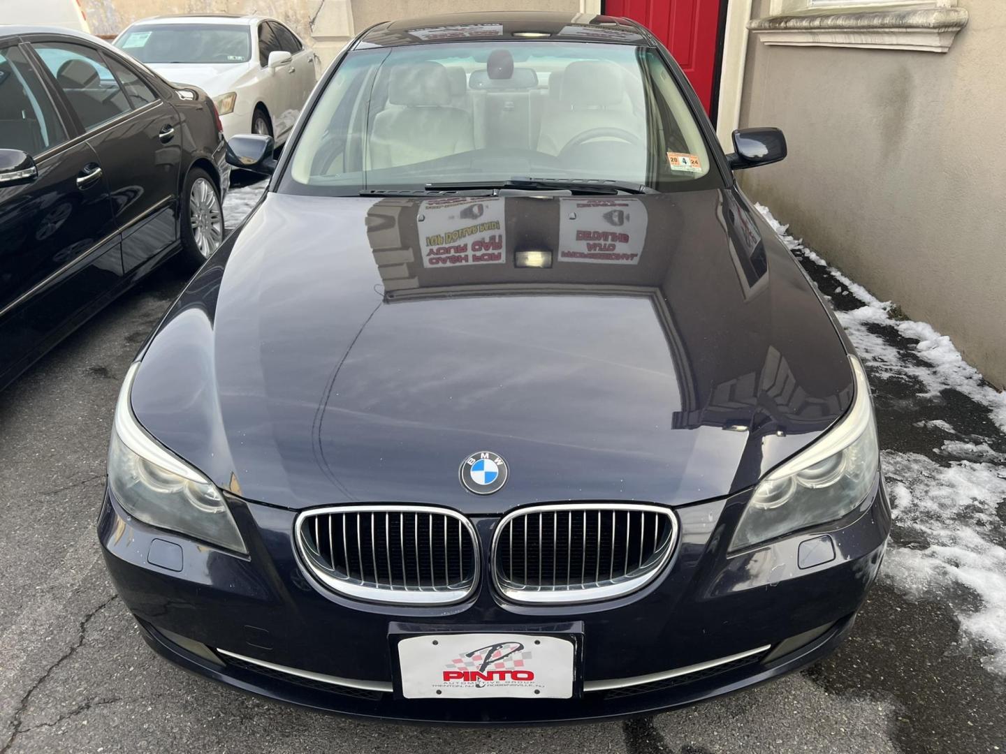 2009 BLUE /Tan BMW 5-Series 528i (WBANU53509C) with an 3.0L L6 DOHC 24V engine, located at 1018 Brunswick Ave, Trenton, NJ, 08638, (609) 989-0900, 40.240086, -74.748085 - This vehicle was traded in and in great shape! Regulary serviced throughout the time and ready to go for a great price!! - Photo#1