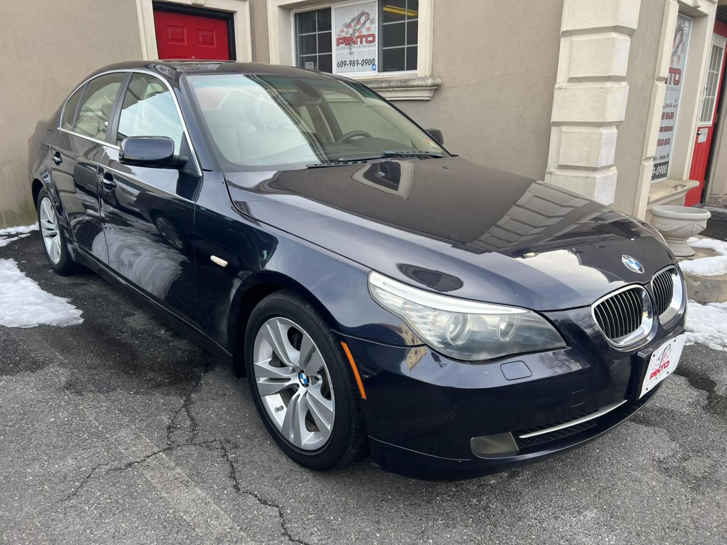 2009 BLUE /Tan BMW 5-Series 528i (WBANU53509C) with an 3.0L L6 DOHC 24V engine, located at 1018 Brunswick Ave, Trenton, NJ, 08638, (609) 989-0900, 40.240086, -74.748085 - This vehicle was traded in and in great shape! Regulary serviced throughout the time and ready to go for a great price!! - Photo#2