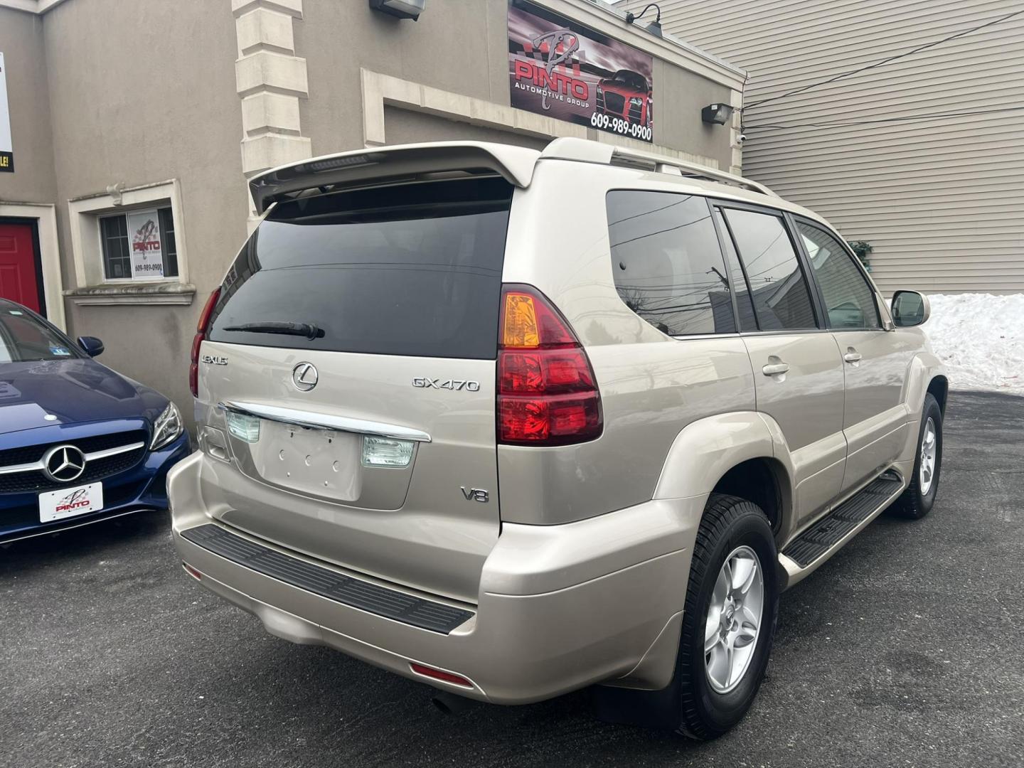 2006 Gold /Tan Lexus GX 470 Sport Utility (JTJBT20X360) with an 4.7L V8 DOHC 32V engine, 5-Speed Automatic Overdrive transmission, located at 1018 Brunswick Ave, Trenton, NJ, 08638, (609) 989-0900, 40.240086, -74.748085 - Here is a very low mile- 1 Owner Lexus GX 470! Very well maintained and ready to go! Fully serviced up with a new timing belt and water pump at 62k miles completed by Lexus Dealer!! Detailed and runs like new! A must see and test drive ASAP, please call Anthony to set up an appointment 609-273-5100 - Photo#5