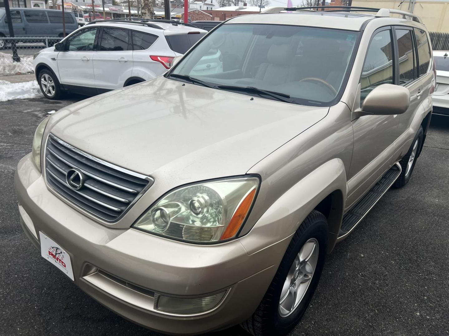 2006 Gold /Tan Lexus GX 470 Sport Utility (JTJBT20X360) with an 4.7L V8 DOHC 32V engine, 5-Speed Automatic Overdrive transmission, located at 1018 Brunswick Ave, Trenton, NJ, 08638, (609) 989-0900, 40.240086, -74.748085 - Here is a very low mile- 1 Owner Lexus GX 470! Very well maintained and ready to go! Fully serviced up with a new timing belt and water pump at 62k miles completed by Lexus Dealer!! Detailed and runs like new! A must see and test drive ASAP, please call Anthony to set up an appointment 609-273-5100 - Photo#4