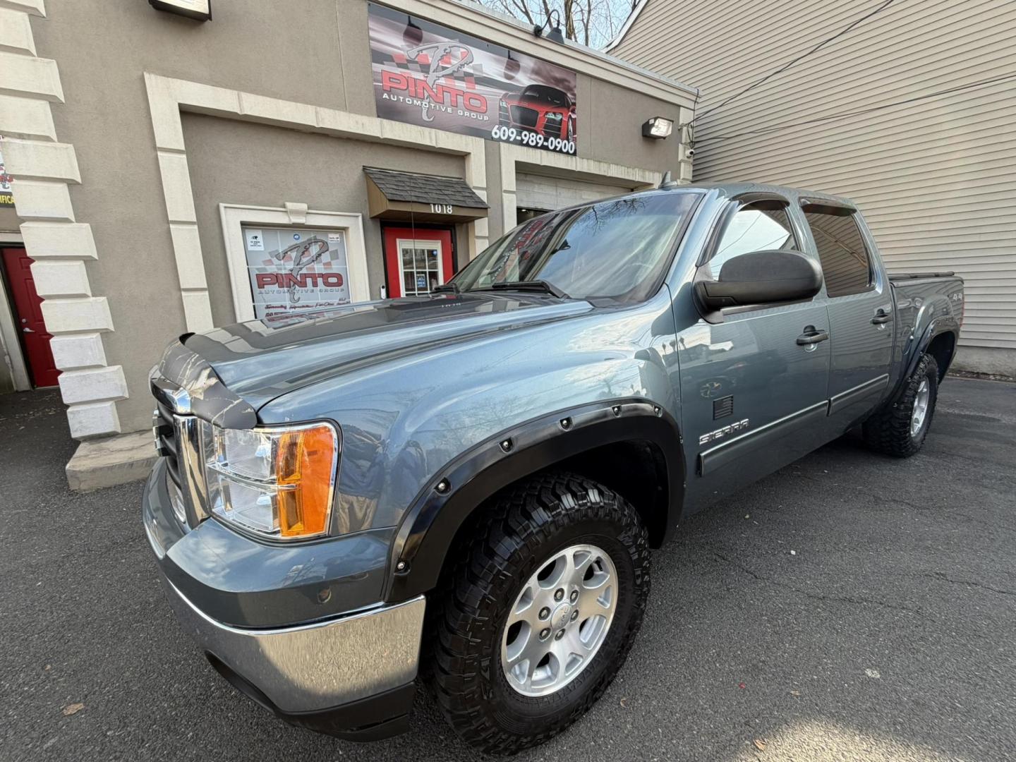 2011 BLUE /Black GMC Sierra 1500 SLE Crew Cab 4WD (3GTP2VE39BG) with an 5.3L V8 OHV 16V FFV engine, 4-Speed Automatic transmission, located at 1018 Brunswick Ave, Trenton, NJ, 08638, (609) 989-0900, 40.240086, -74.748085 - Here is a super clean GMC Sierra crew cab! Just serviced and detailed to perfection and a must see and drive ASAP! Call Anthony to set up an appointment as this Truck will not last long! 609-273-5100 - Photo#0