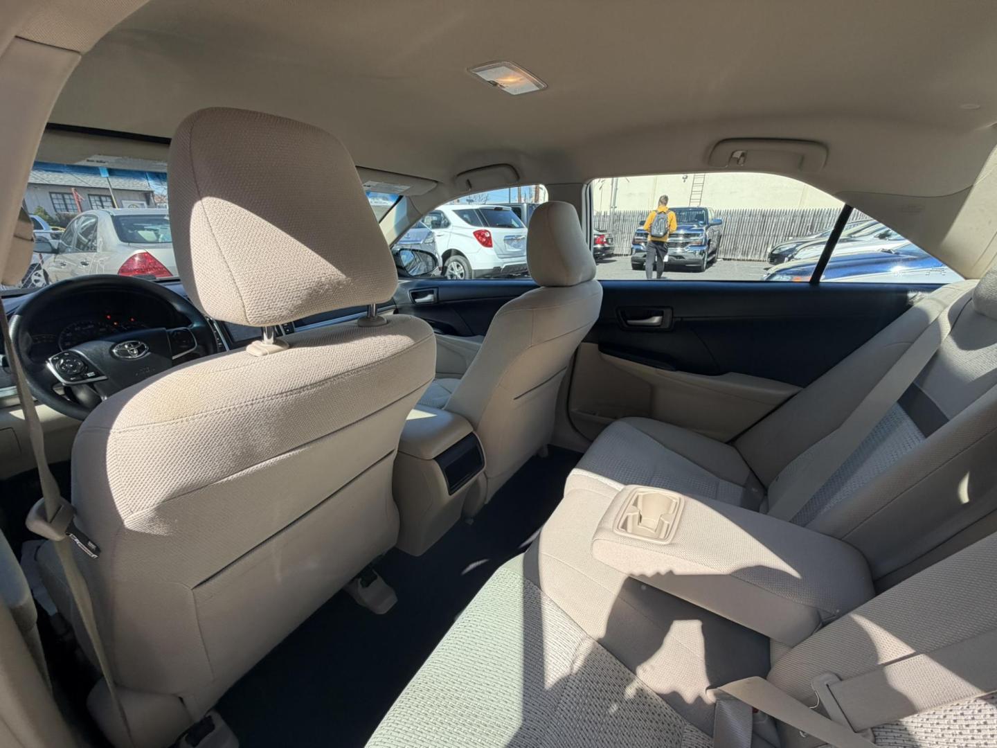2013 SILVER /Gray Toyota Camry SE (4T4BF1FKXDR) with an 2.5L L4 DOHC 16V engine, 6-Speed Automatic transmission, located at 1018 Brunswick Ave, Trenton, NJ, 08638, (609) 989-0900, 40.240086, -74.748085 - Photo#12