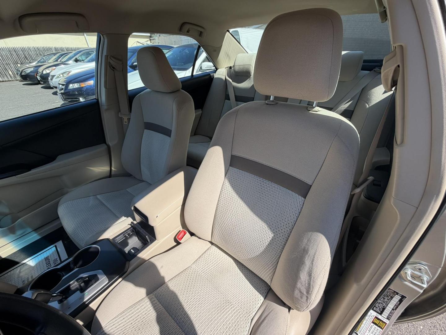 2013 SILVER /Gray Toyota Camry SE (4T4BF1FKXDR) with an 2.5L L4 DOHC 16V engine, 6-Speed Automatic transmission, located at 1018 Brunswick Ave, Trenton, NJ, 08638, (609) 989-0900, 40.240086, -74.748085 - Photo#14