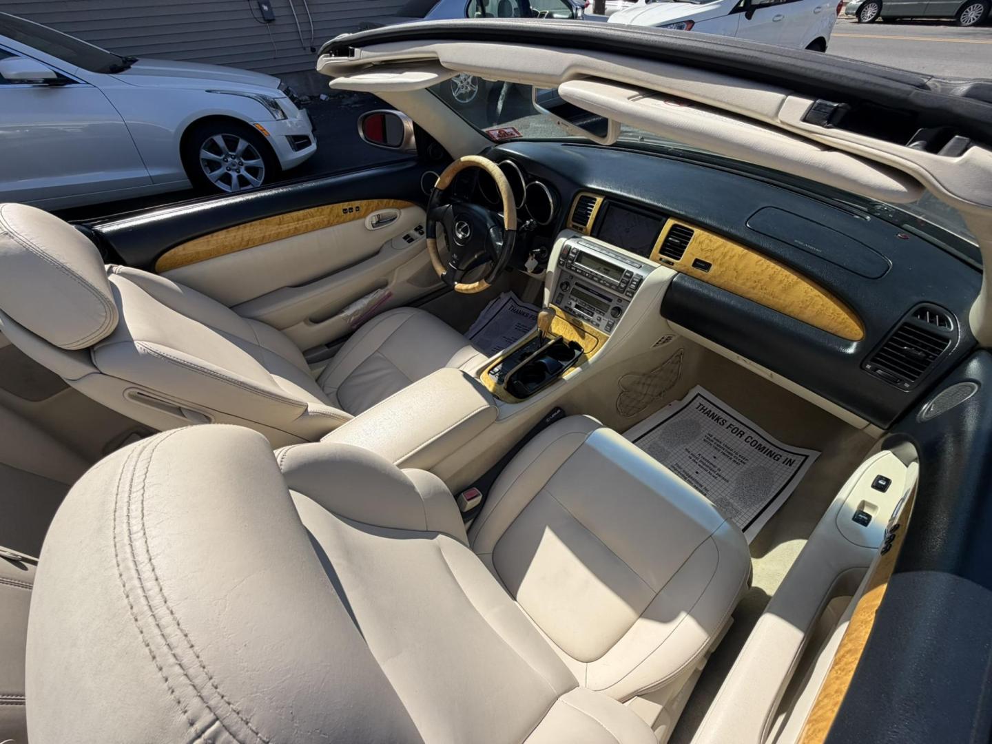 2004 Gold /Tan Leather Lexus SC 430 Convertible (JTHFN48YX40) with an 4.3L V8 DOHC 32V engine, 5-Speed Automatic Overdrive transmission, located at 1018 Brunswick Ave, Trenton, NJ, 08638, (609) 989-0900, 40.240086, -74.748085 - A real nice 1- owner, well kept Lexus SC 430! Serviced up since new, a great color combo, detailed to perfection and ready for the next owner to enjoy with the top down this season! Please call Anthony to set up a time to see and drive this beauty!! 609-273-5100 - Photo#19