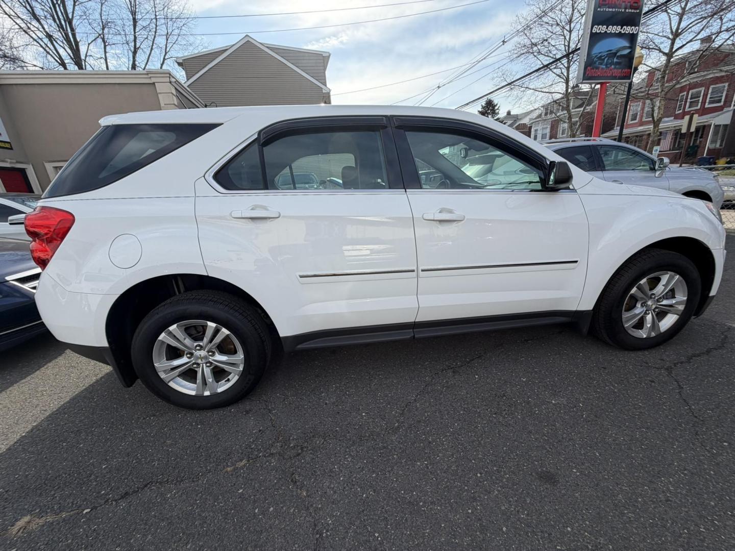 2014 Chevrolet Equinox LS 2WD (2GNALAEK3E1) with an 2.4L L4 DOHC 16V FFV engine, 6-Speed Automatic transmission, located at 1018 Brunswick Ave, Trenton, NJ, 08638, (609) 989-0900, 40.240086, -74.748085 - Photo#6