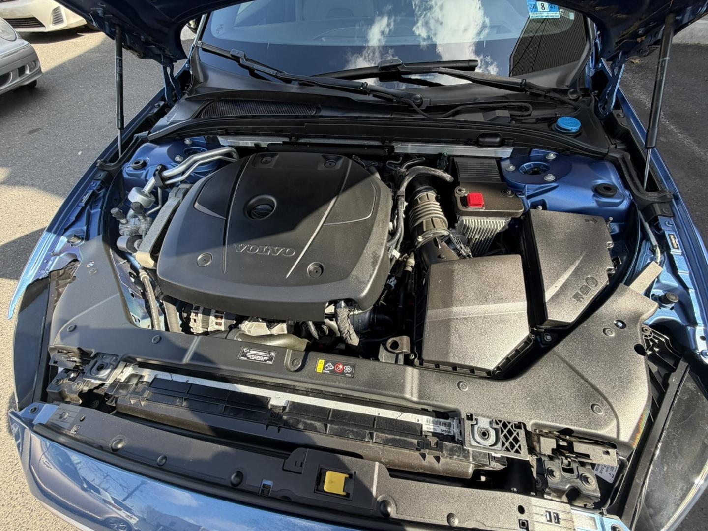 2020 BLUE /Black Volvo S60 T6 R-Design AWD (7JRA22TM0LG) with an 2.0L L4 DOHC 16V engine, 8A transmission, located at 1018 Brunswick Ave, Trenton, NJ, 08638, (609) 989-0900, 40.240086, -74.748085 - This S60 T6 R-design is a perfect color combo! Equipped with all the R-Design features,($6850 option) Advanced package($2500 option), Polestar and heated Rear seats and steering wheel. Fully serviced by Volvo dealer since new! A rare color combo of Bursting Blue metal w Black R design leather interi- Photo#17
