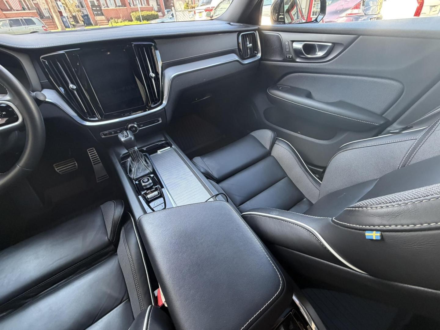 2020 BLUE /Black Volvo S60 T6 R-Design AWD (7JRA22TM0LG) with an 2.0L L4 DOHC 16V engine, 8A transmission, located at 1018 Brunswick Ave, Trenton, NJ, 08638, (609) 989-0900, 40.240086, -74.748085 - This S60 T6 R-design is a perfect color combo! Equipped with all the R-Design features,($6850 option) Advanced package($2500 option), Polestar and heated Rear seats and steering wheel. Fully serviced by Volvo dealer since new! A rare color combo of Bursting Blue metal w Black R design leather interi- Photo#23