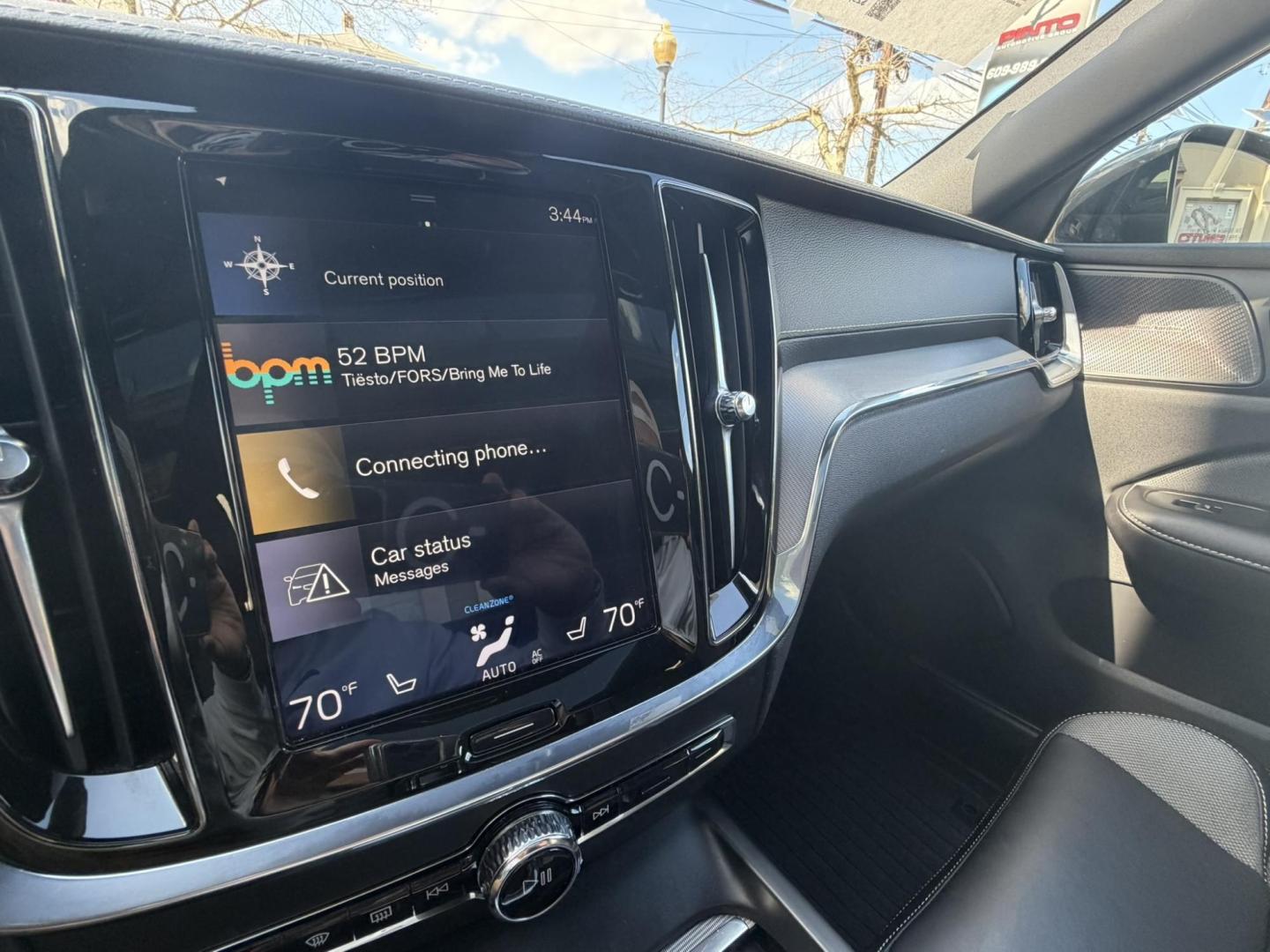 2020 BLUE /Black Volvo S60 T6 R-Design AWD (7JRA22TM0LG) with an 2.0L L4 DOHC 16V engine, 8A transmission, located at 1018 Brunswick Ave, Trenton, NJ, 08638, (609) 989-0900, 40.240086, -74.748085 - This S60 T6 R-design is a perfect color combo! Equipped with all the R-Design features,($6850 option) Advanced package($2500 option), Polestar and heated Rear seats and steering wheel. Fully serviced by Volvo dealer since new! A rare color combo of Bursting Blue metal w Black R design leather interi- Photo#35